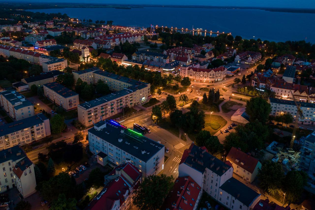 Hotel Wodnik Gizycko Exterior photo